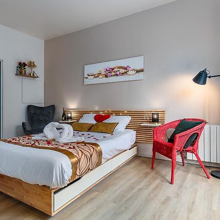 Havre De Paix Jacuzzi Apartamento Asnières Exterior foto