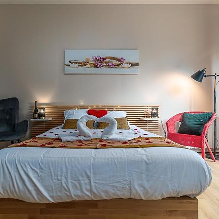 Havre De Paix Jacuzzi Apartamento Asnières Exterior foto